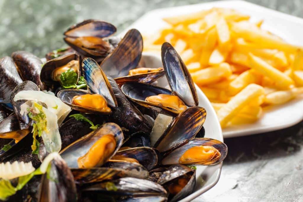 restaurants near me